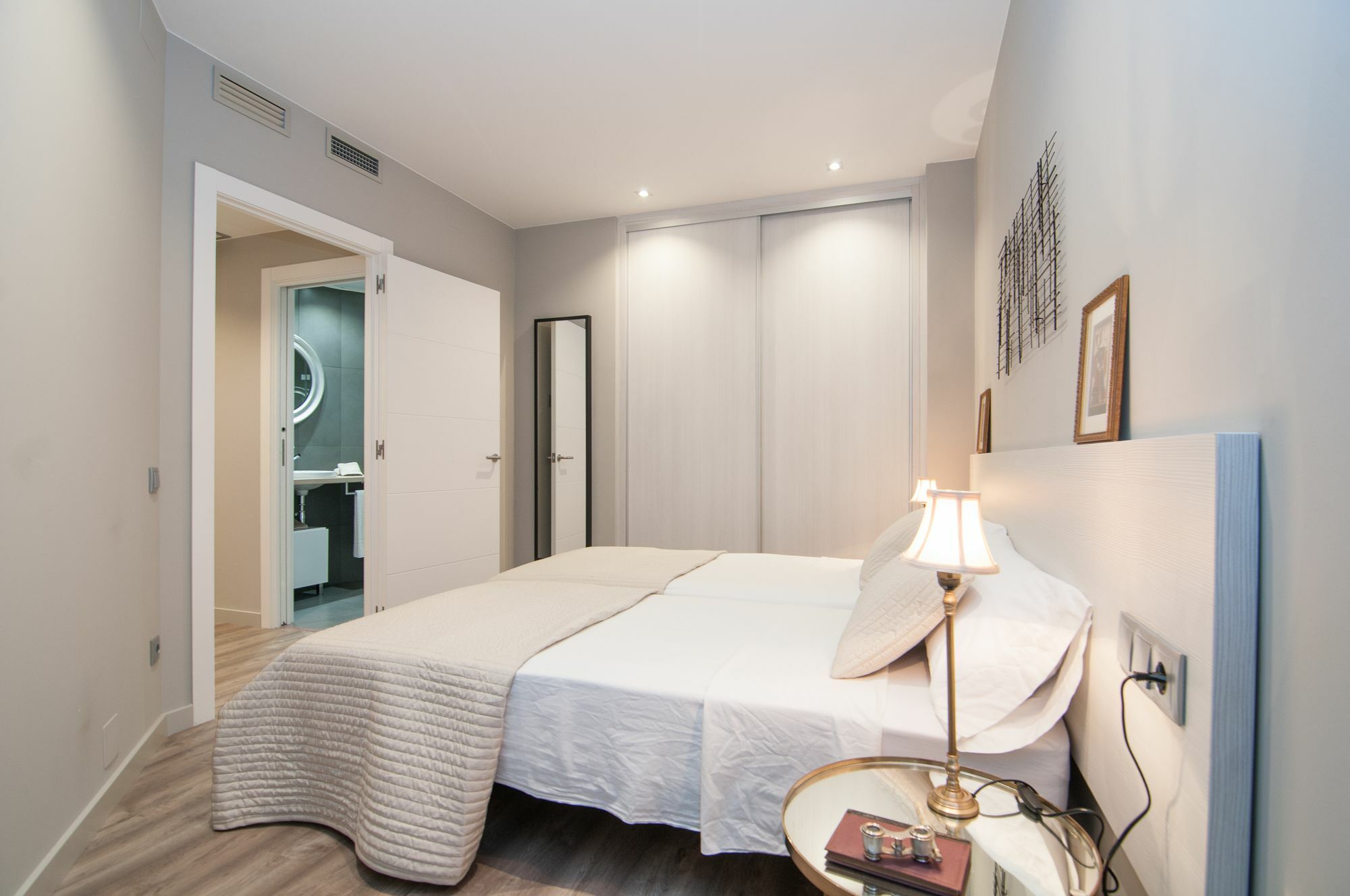 Montaber Apartments - Sagrada Familia Barcelona Zewnętrze zdjęcie