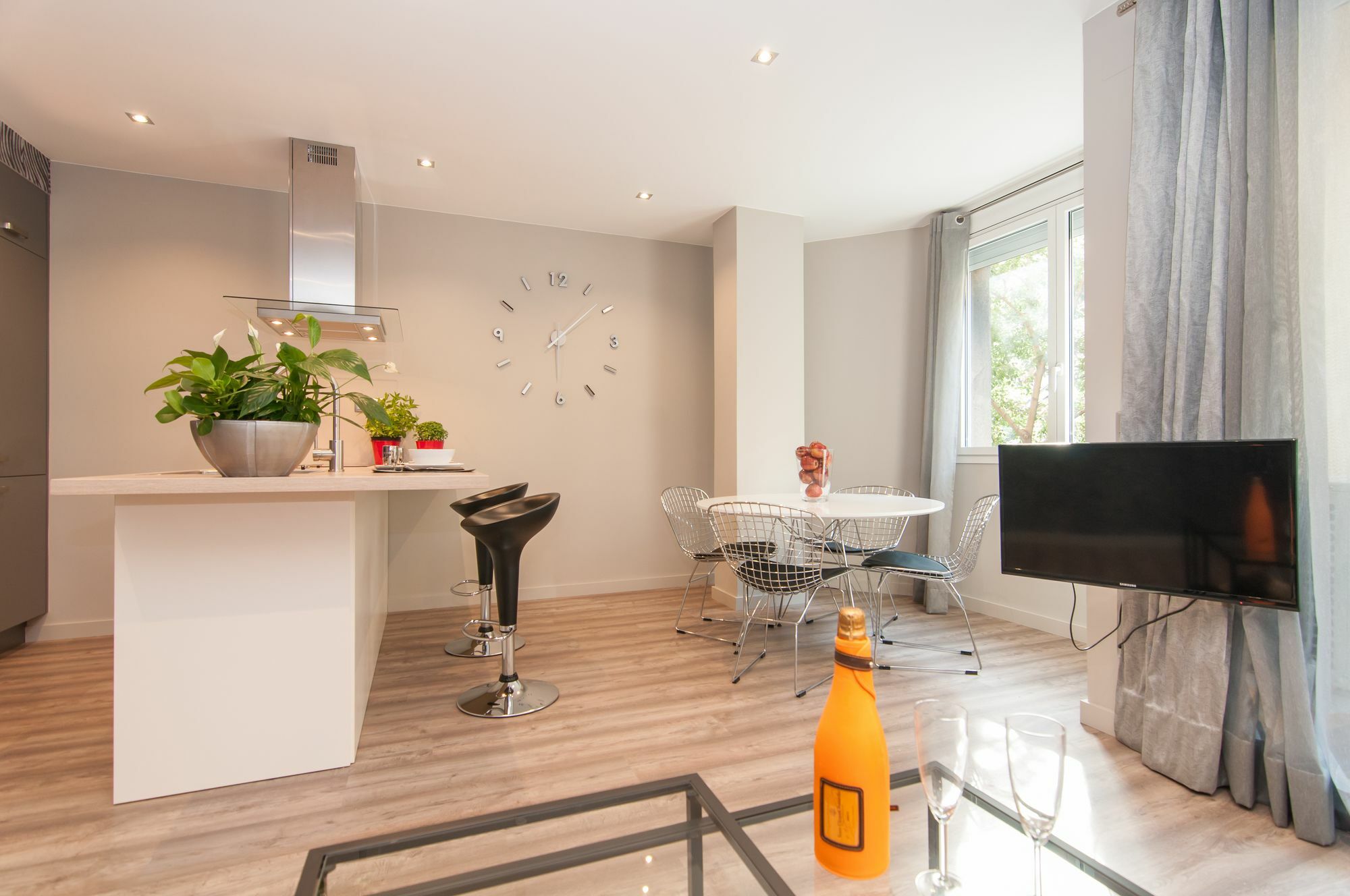 Montaber Apartments - Sagrada Familia Barcelona Zewnętrze zdjęcie