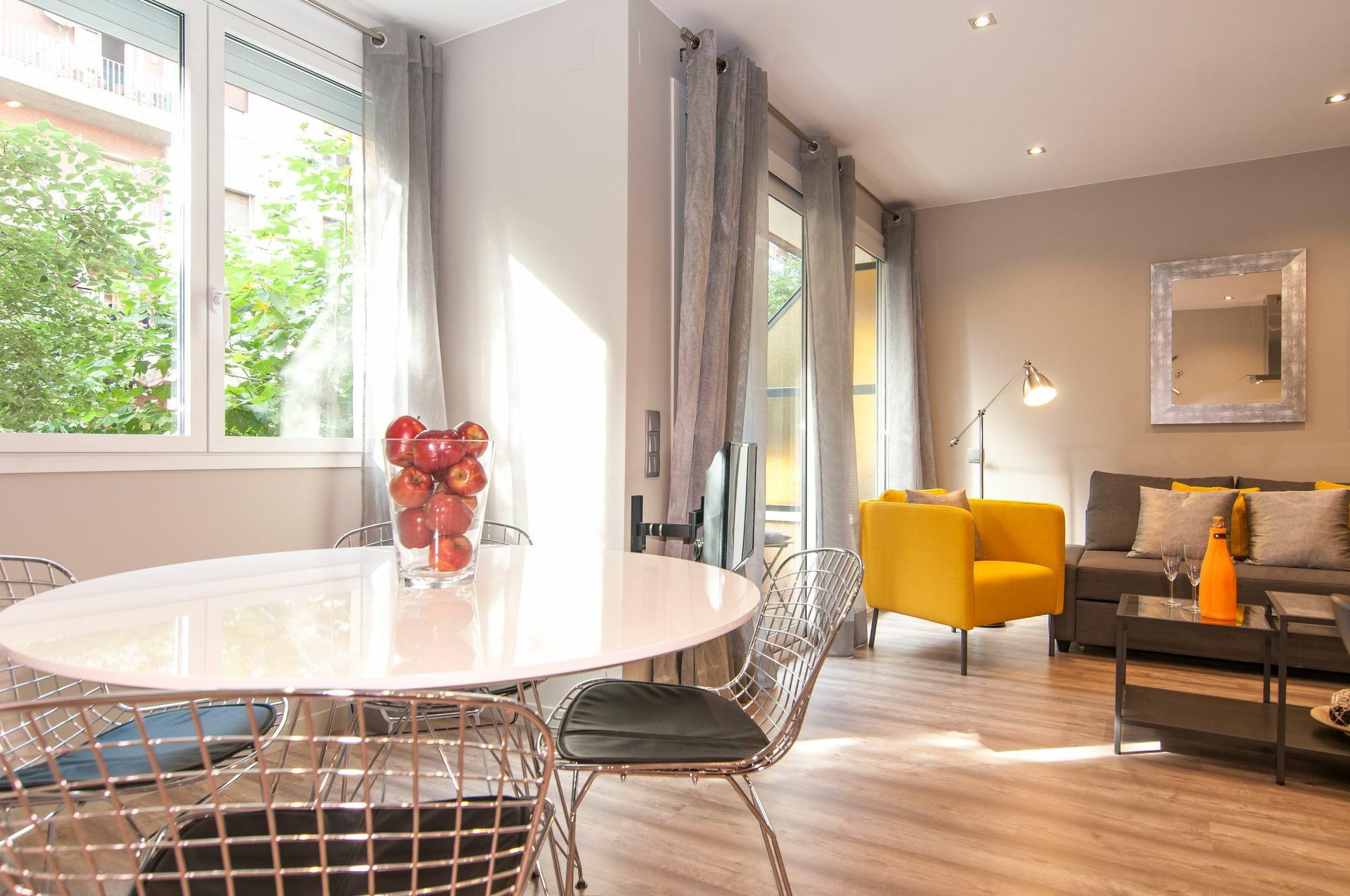 Montaber Apartments - Sagrada Familia Barcelona Zewnętrze zdjęcie